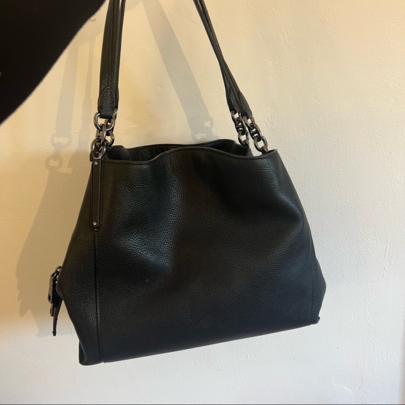 Coach Dalton 31 black tote with gunmetal hardware - Picture 5 of 13